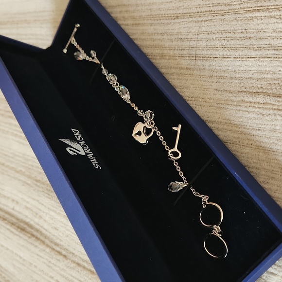 Swarovski LOCK & KEY Rhodium Crystal Charm Bracelet (adjustable) - Picture 2 of 5